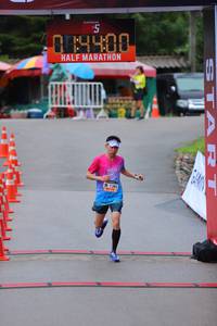 BIB: 4400, 1304
                            <button type="button" onclick="openModal(5717706)" class="btn btn-primary btn-sm float-right btn-popup" data-toggle="modal" data-target=".modal-high-quality">
                        <i class="fas fa-shopping-cart"></i> Add to Cart
                    </button>
                                            <button type="button" onclick="isThisMe(5717706, true)" class="btn btn-success btn-sm float-right btn-popup btn-isme hidden" data-toggle="tooltip" data-placement="bottom" title="นี่คือรูปของคุณใช่ไหม คลิกที่นี่เพื่อเอาเข้าอัลบั้ม">
                        <i class="fas fa-plus"></i> Add to album
                    </button>
                    <button type="button" onclick="isThisMe(5717706, false)" class="btn btn-warning btn-sm float-right btn-popup btn-isnotme hidden">
                        <i class="fas fa-ban"></i> Remove from album
                    </button>